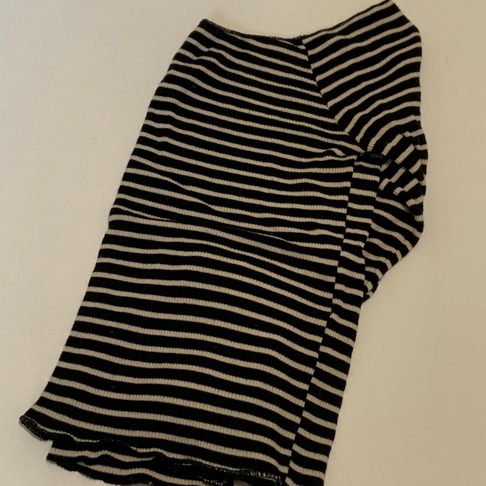 Long sleeve off the shoulder brandy melville top